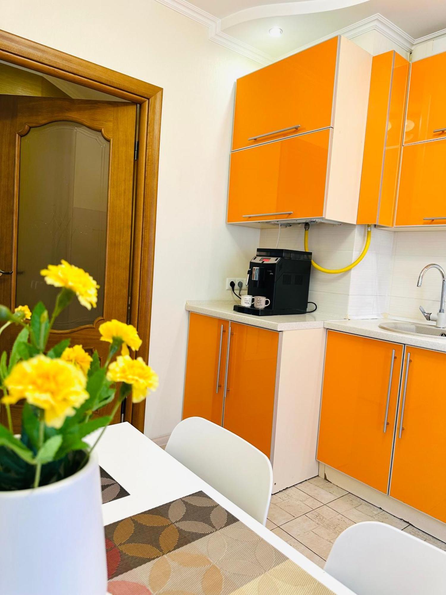 Apartments With A Coffee Machine In The City Center, Near A Park And Zlata Plaza Rivne Esterno foto